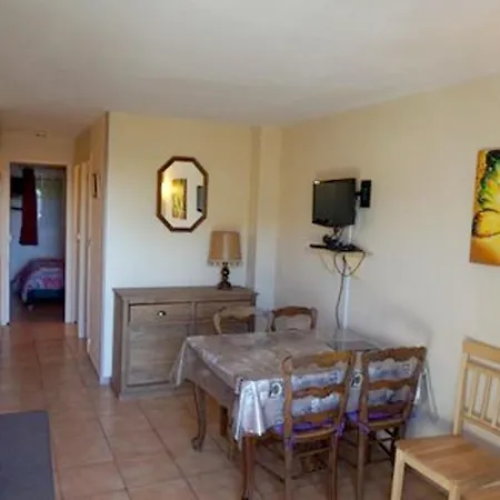 Apartment Rue Victor Tesniere - 26